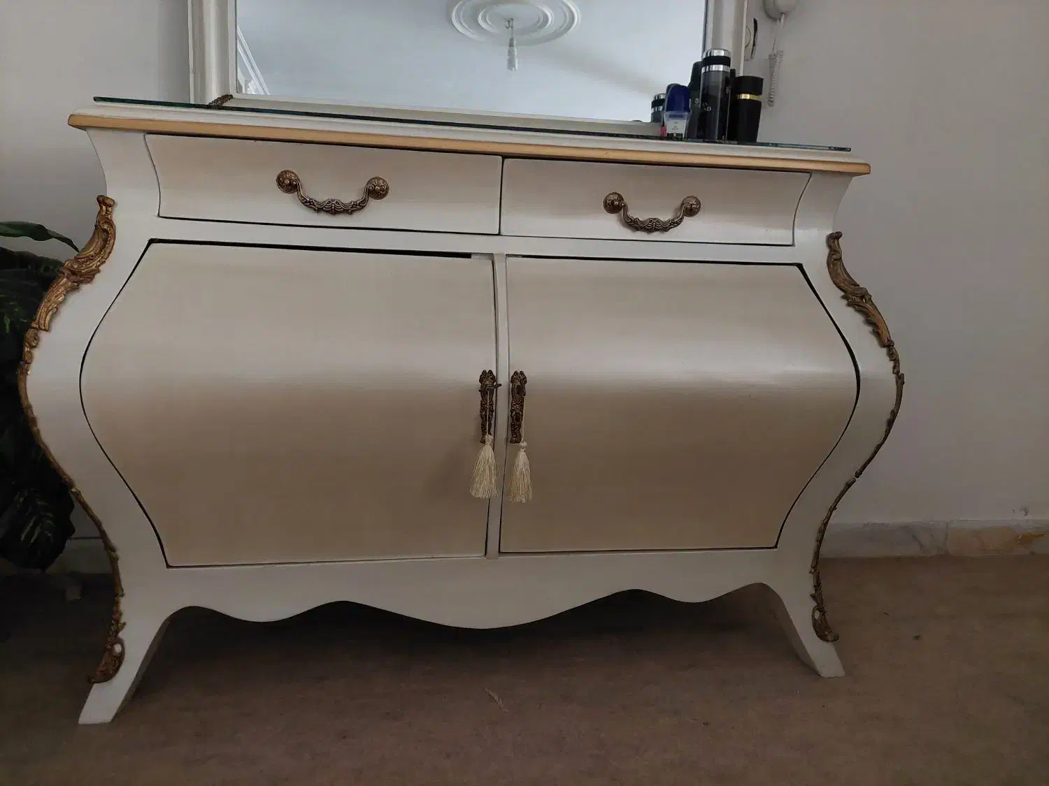 کنسول آیینه|بوفه، ویترین، کنسول|قم, باجک سه|دیوار