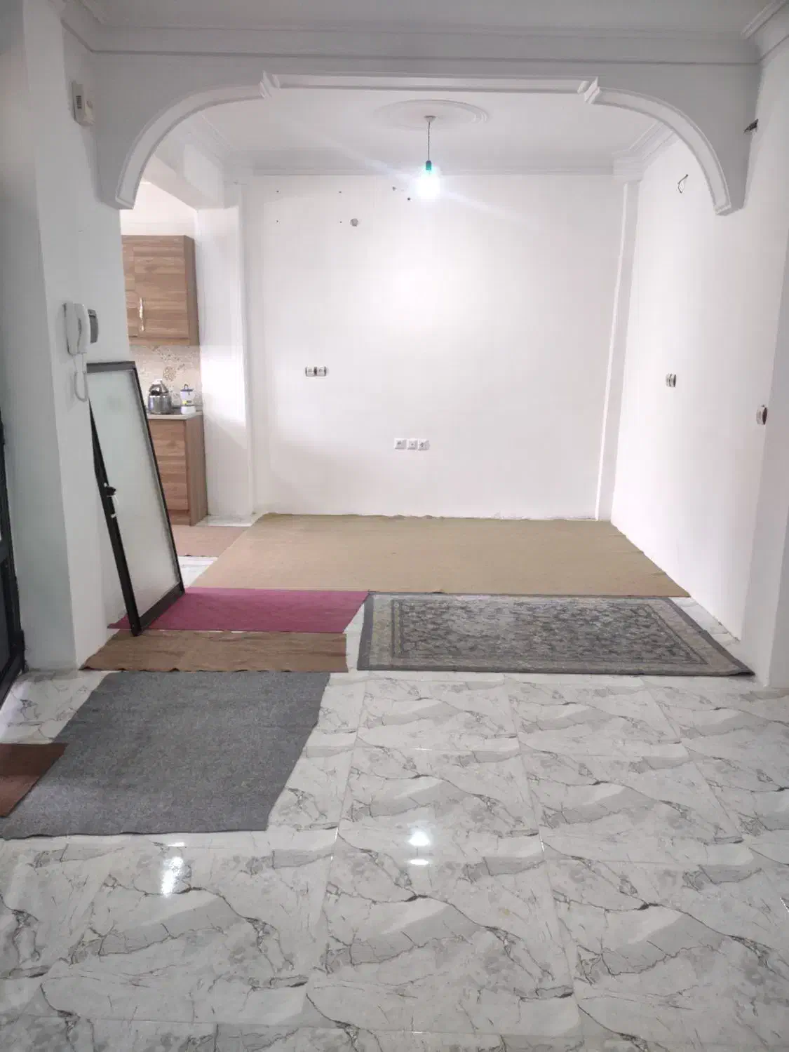 رهن و اجاره سوییت ۷۵ متری با پارکینگ دیوشل|اجارهٔ آپارتمان|لنگرود, |دیوار