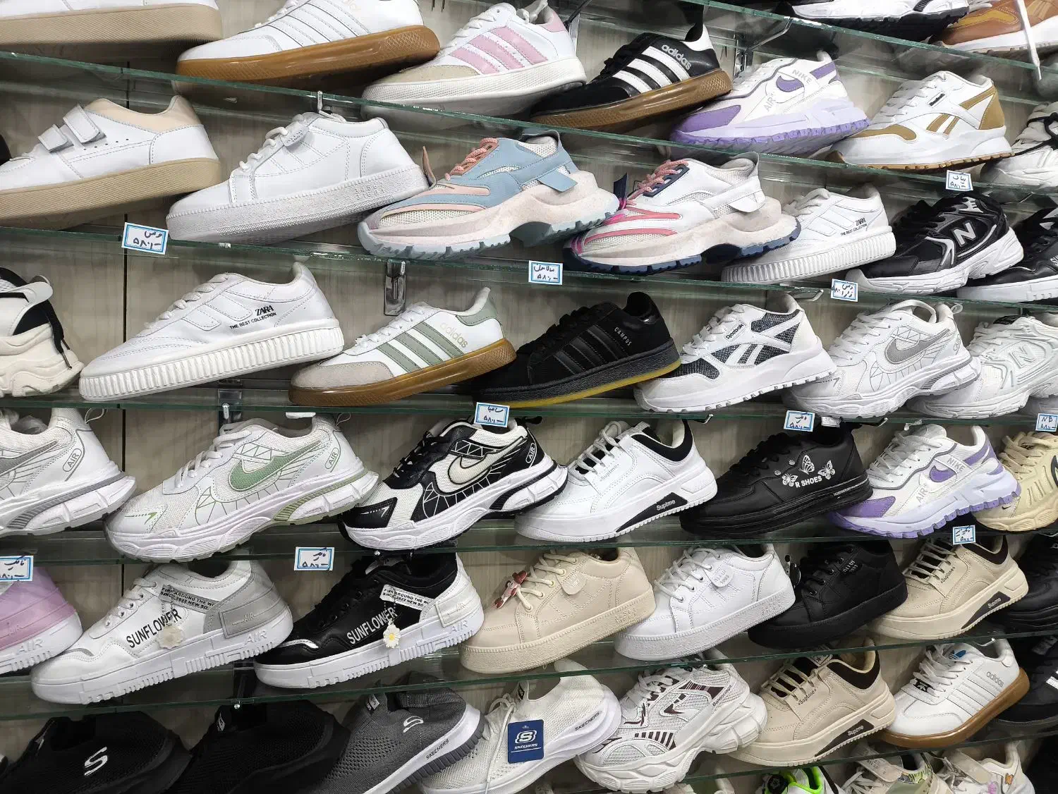 حراج کفش به علت تغییر شغل|حراج|یاسوج, |دیوار