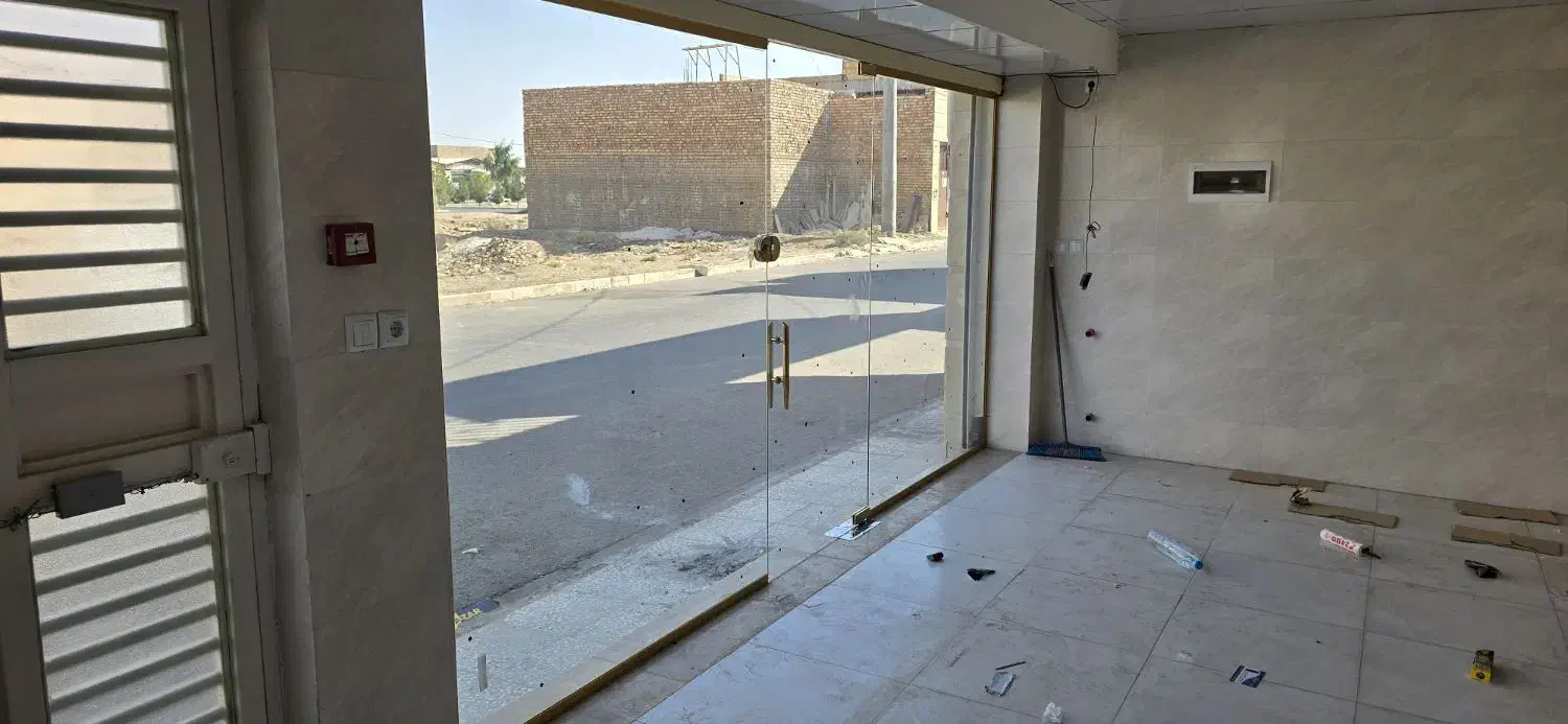 تعمیرات دربهای شیشه سکوریت|خدمات پیشه و مهارت|قم, نیروگاه|دیوار