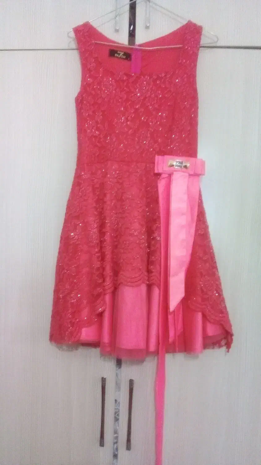 لباس مجلسی|لباس|تربتحیدریه, ترمینال|دیوار