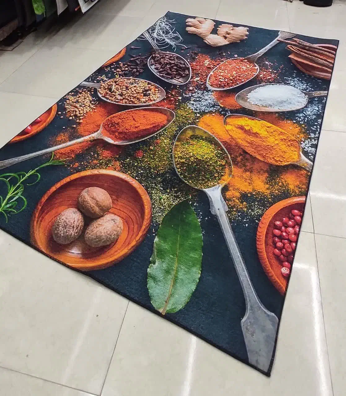 فرش مخمل فرش اقتصادی|گلیم، جاجیم، گبه|رشت, حومه رشت|دیوار