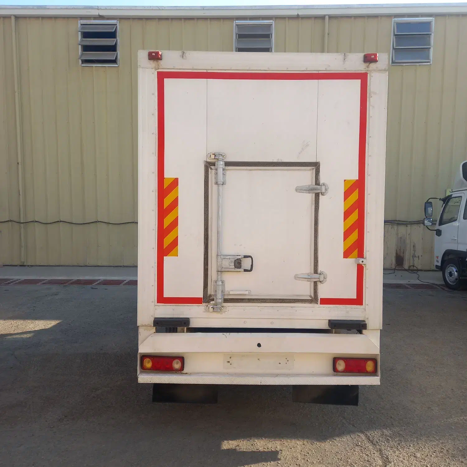 نیسان یخچال دار|خودرو سواری و وانت|چهاردانگه (تهران), |دیوار