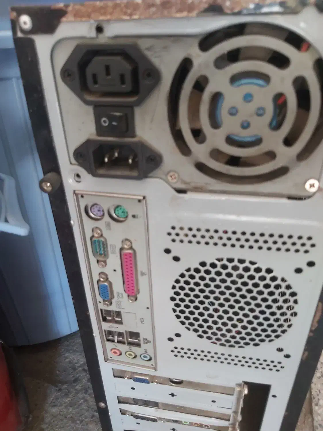 چند عدد کیس کامپیوتر|رایانه رومیزی|ارومیه, |دیوار