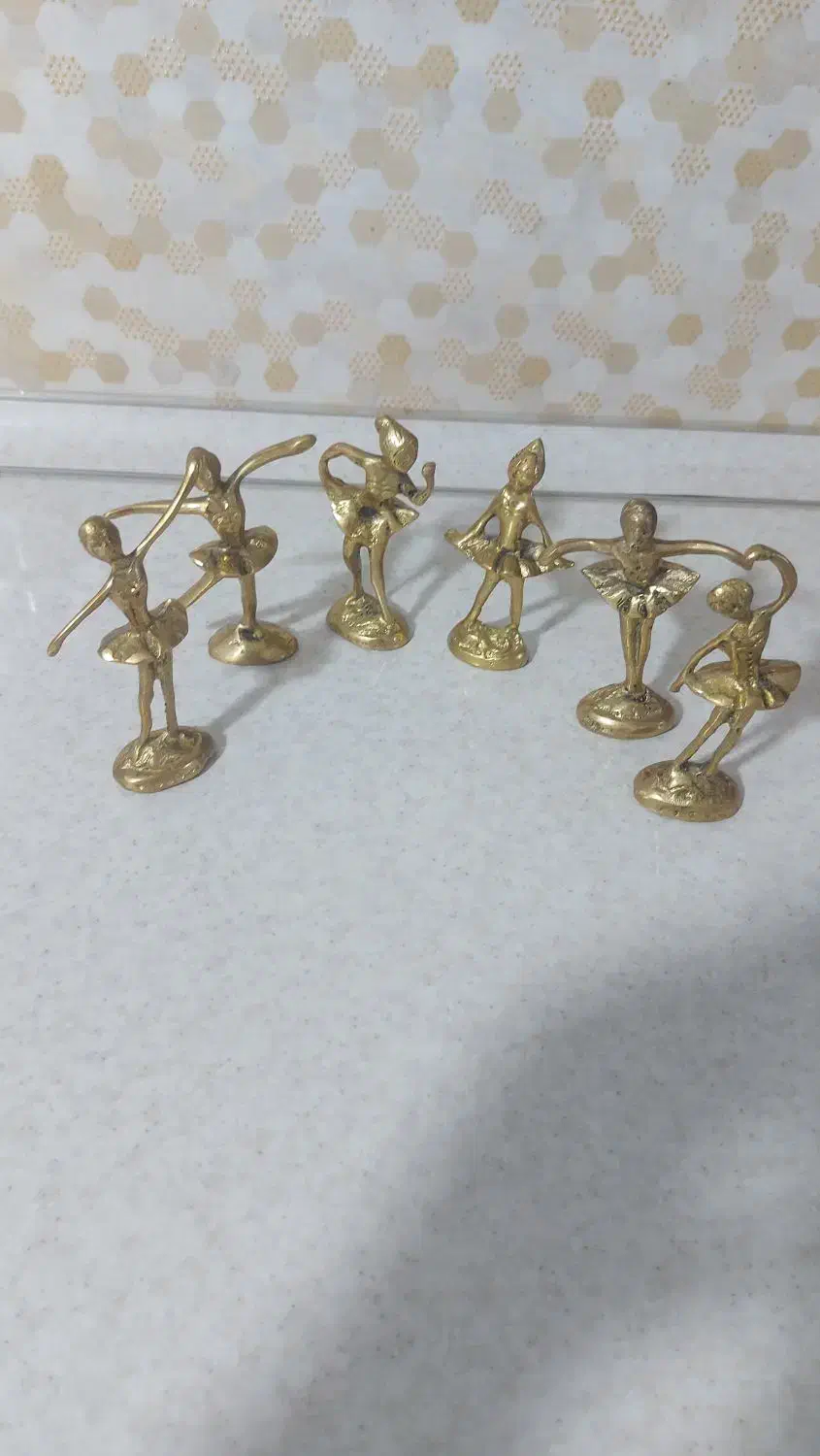 برنز در حد|مجسمه، تندیس، ماکت|قم, قلعه کامکار|دیوار