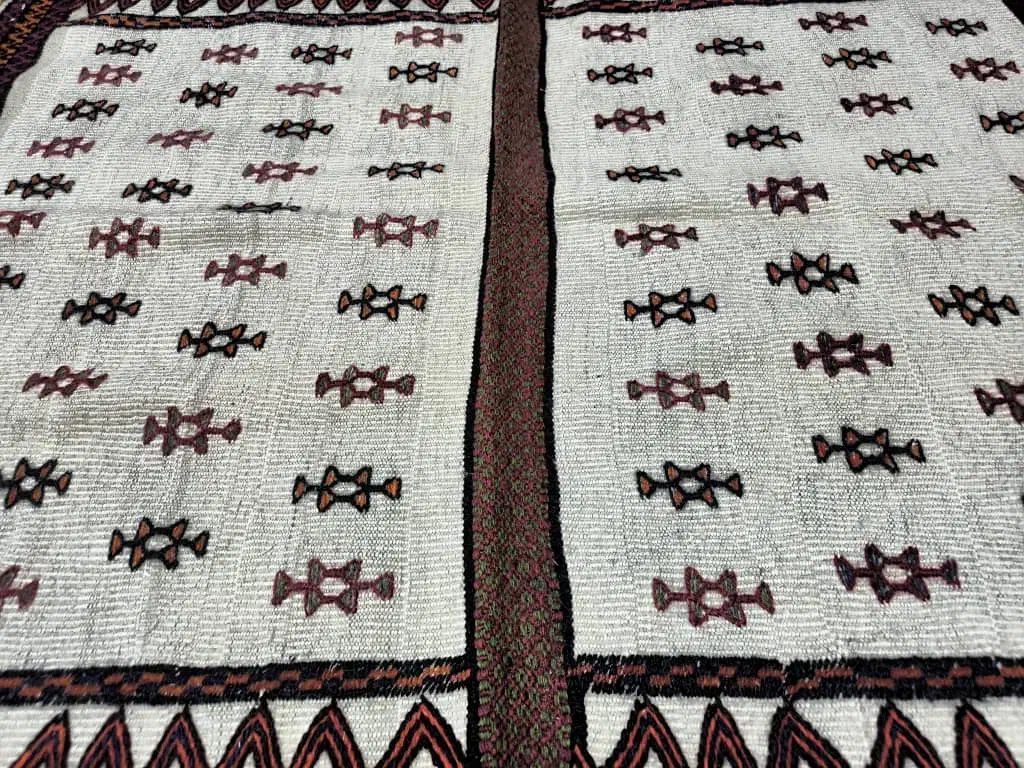 گلیم سفره قدیمی|گلیم، جاجیم، گبه|دهدشت, |دیوار