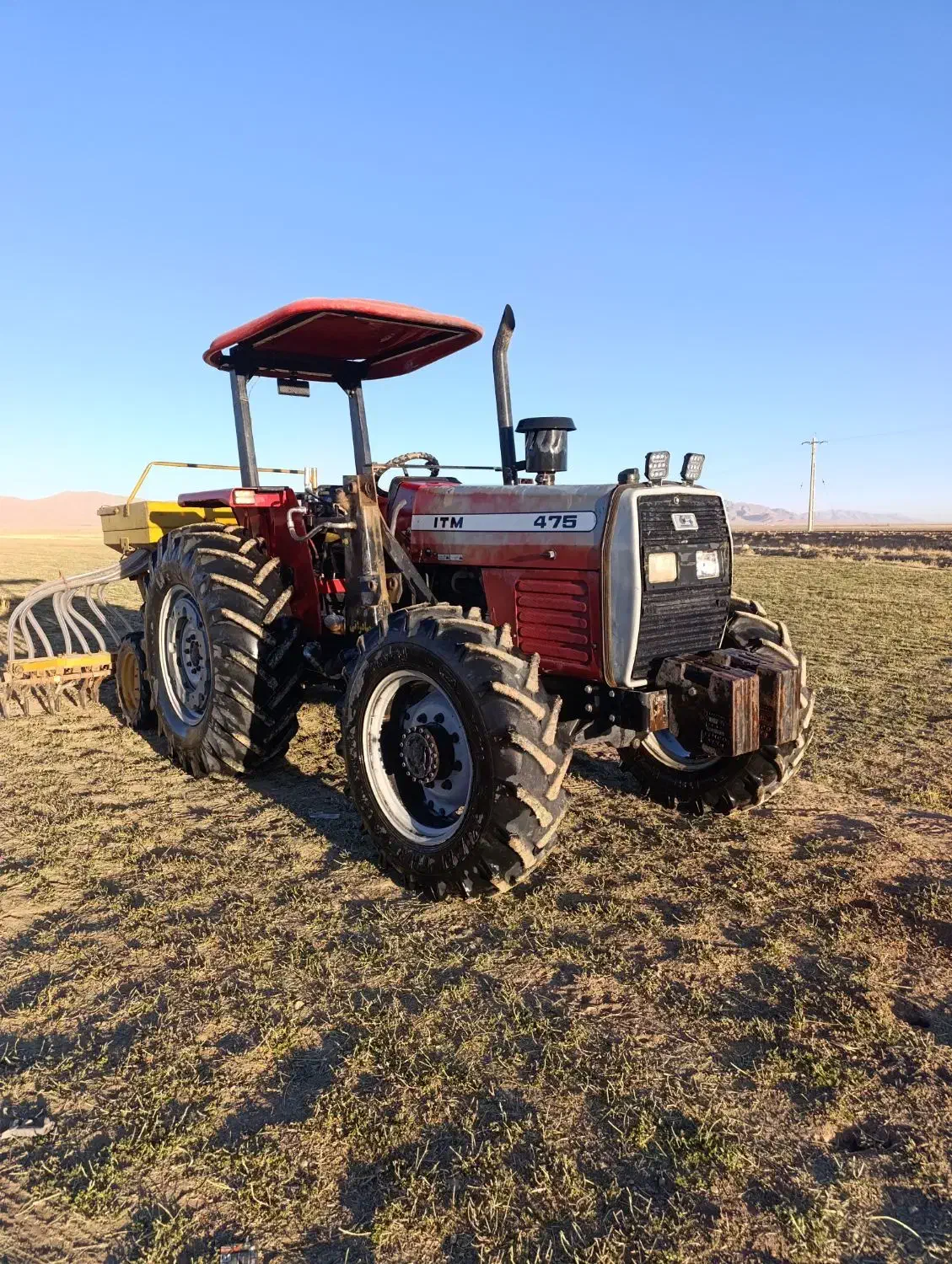 تراکتور 475 با بیل چهار جک|خودرو سنگین|سده (فارس), |دیوار