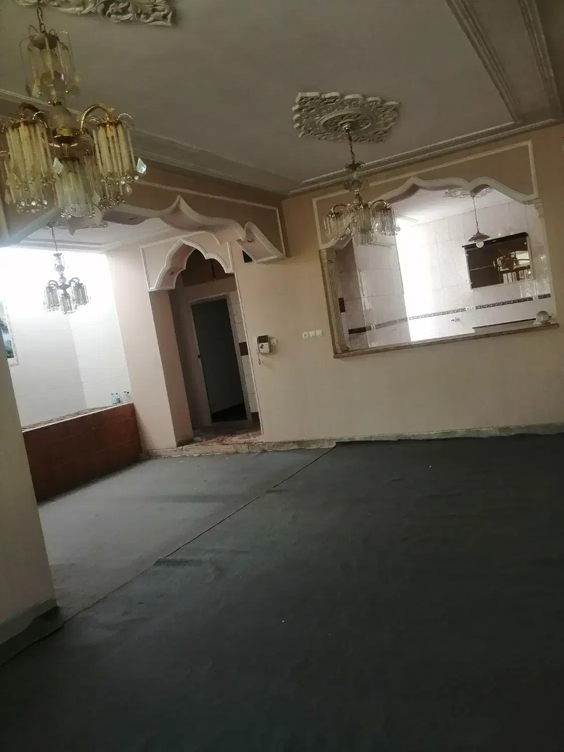 رهن و اجاره طبقه دوم ورودی مجزا|اجارهٔ آپارتمان|شیراز, فرگاز|دیوار