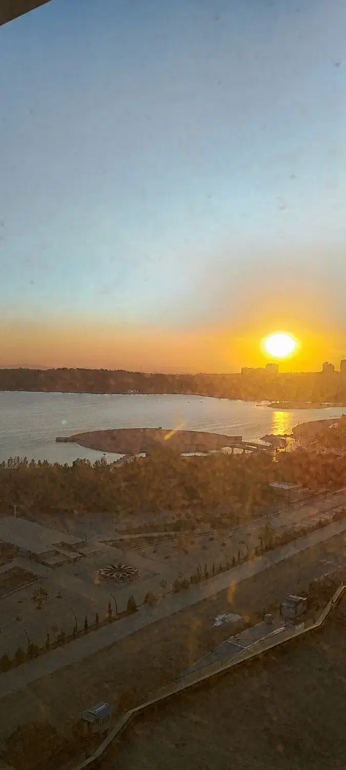 برج اداری آرتمیس ویو ابدی رینگ دریاچه ۱۰۵ متر|فروش دفتر کار، اتاق اداری، مطب|تهران, دریاچه شهدای خلیج فارس|دیوار