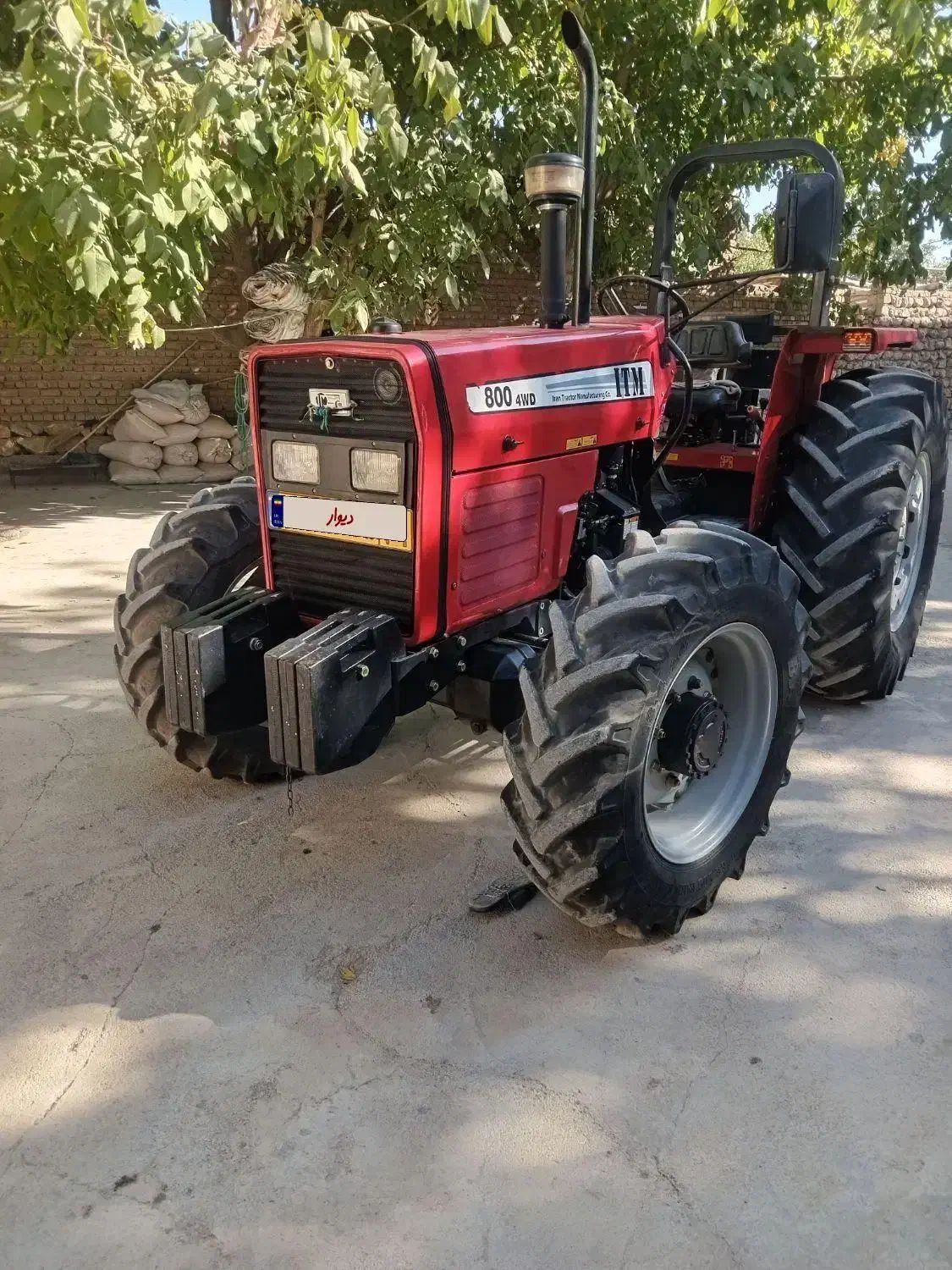 فروش تراکتور 800|خودرو سنگین|بیرانوند, |دیوار