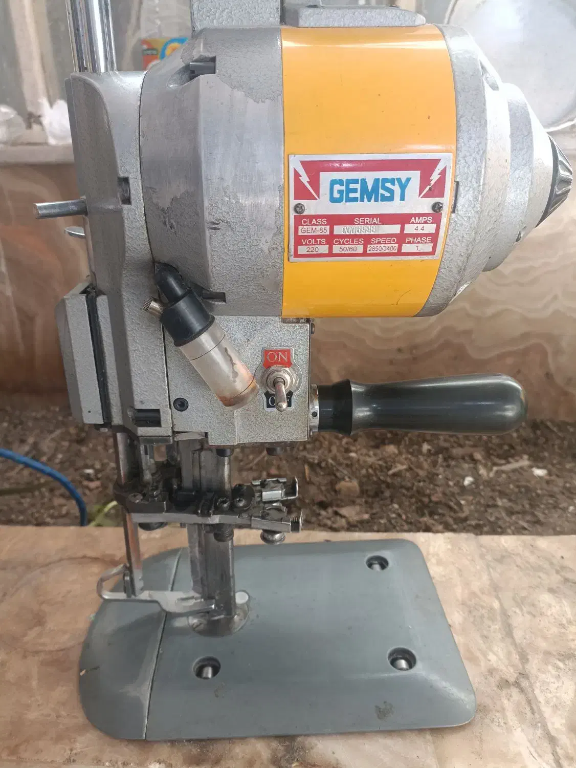 قیچی عمود ۵ جمسی|لوازم خیاطی و بافتنی|مشهد, شهید قربانی|دیوار