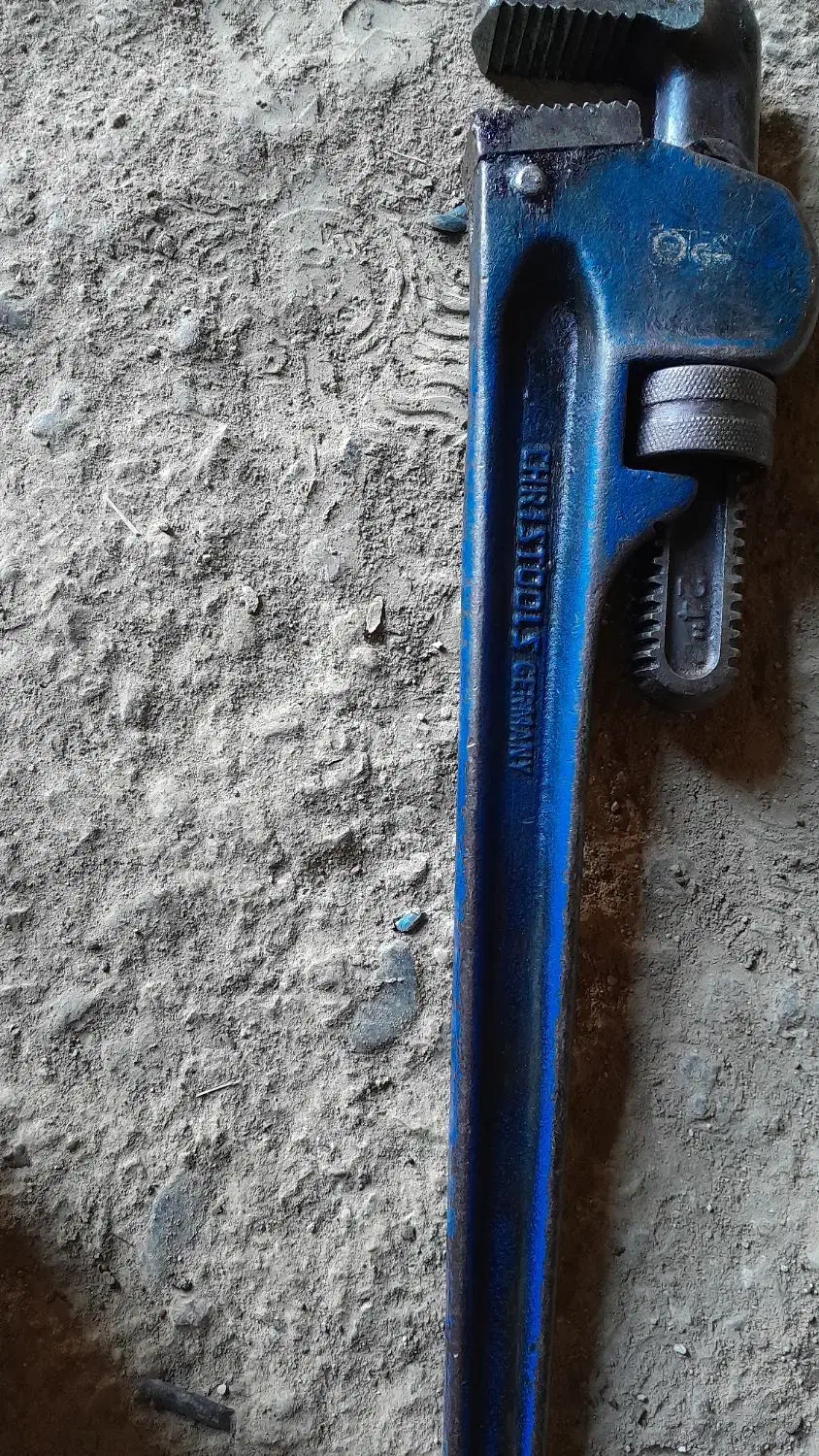 اچار لوله گیر المانی|ابزارآلات|بروجرد, |دیوار