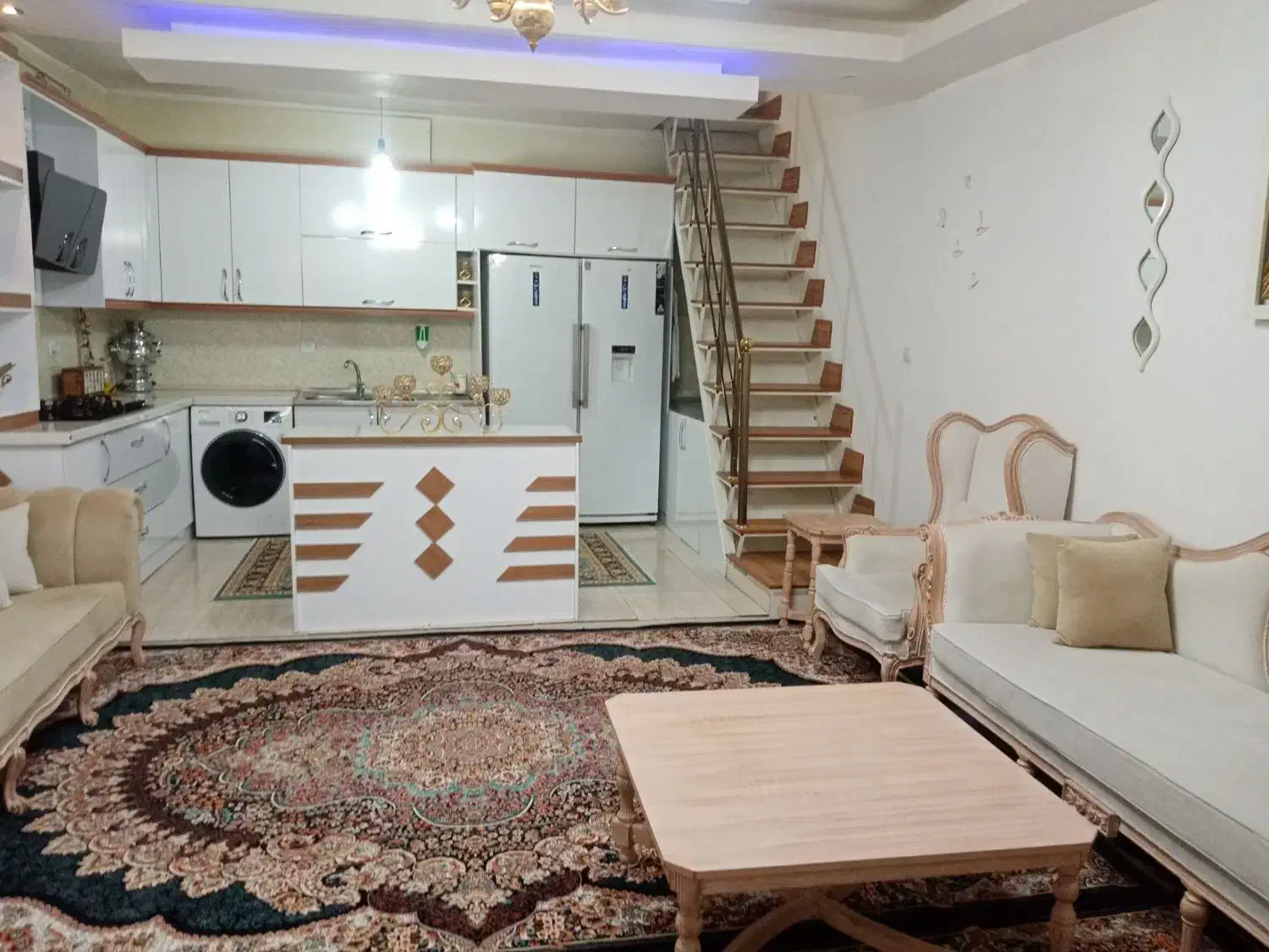 ملاک|فروش خانه و ویلا|اقبالیه, |دیوار