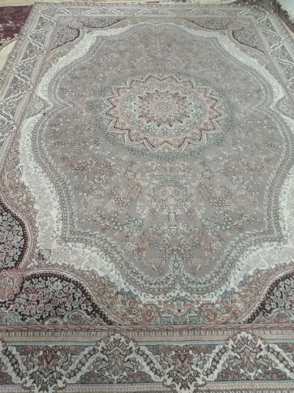 فرش سالم تمیز|فرش|مشهد, بهمن|دیوار