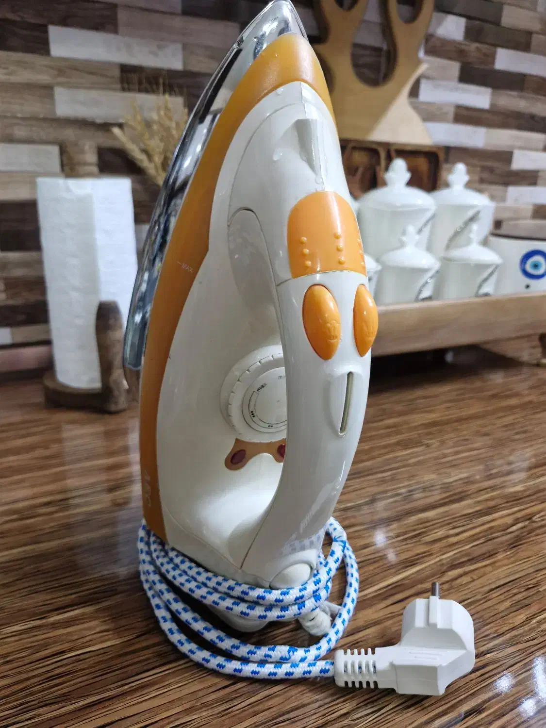 اتو بخار AEC|اتو و لوازم اتو|مشهد, یاس|دیوار