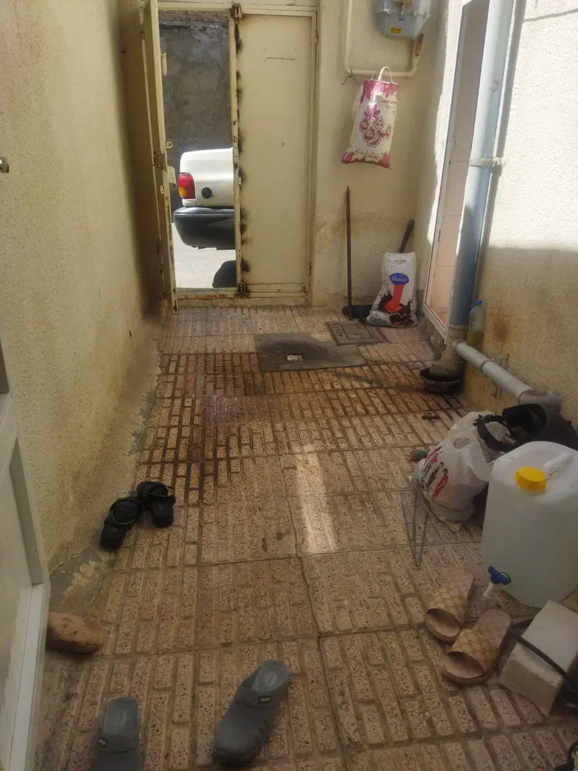 فروش خانه حیاط دار همراه مغازه|فروش خانه و ویلا|تبریز, |دیوار