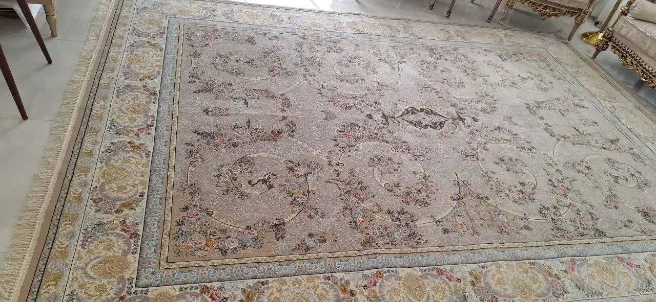 یک فرش ۱۲ متری با فرش قطر۱ ۱۵۰۰ شانه با تراکم ۴۵۰۰|فرش|ری, حمزهآباد|دیوار