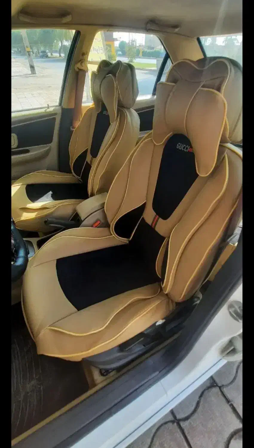 چرم مشکی|لباس|ماکو, |دیوار