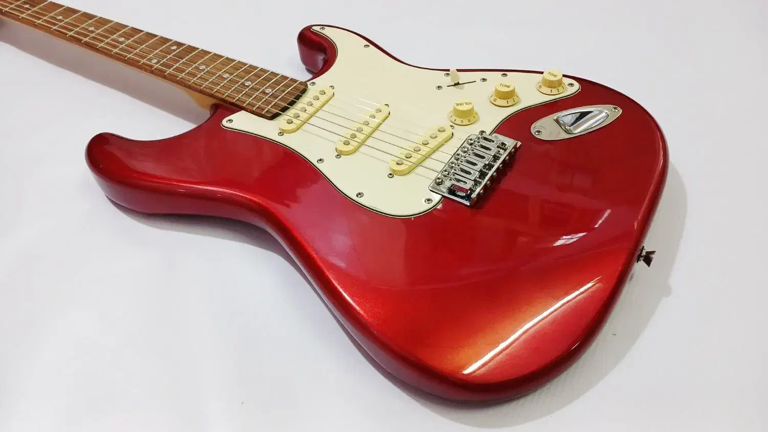 گبتار الکتریک Photo Genic Stratocaster قرمز|گیتار، بیس، امپلیفایر|بندرعباس, |دیوار