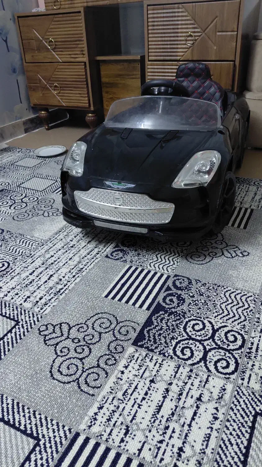 ماشین شارژی|اسباب‌‌بازی|مشهد, کارگران|دیوار