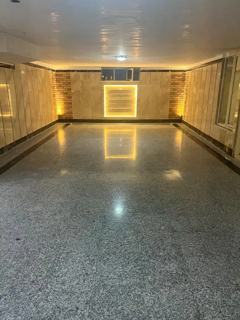 استخدام سریدار فقط بایک بچه و بیرون کار|استخدام سرایداری و نظافت|تهران, آبشار تهران (دریاچه)|دیوار