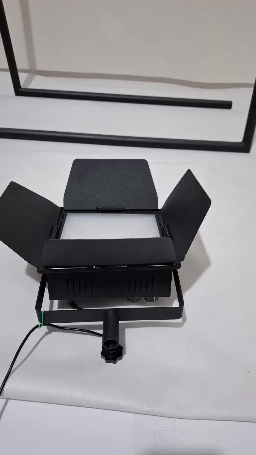 تجهیزات تولید محتوا|دوربین عکاسی و فیلم‌برداری|لنجان, |دیوار