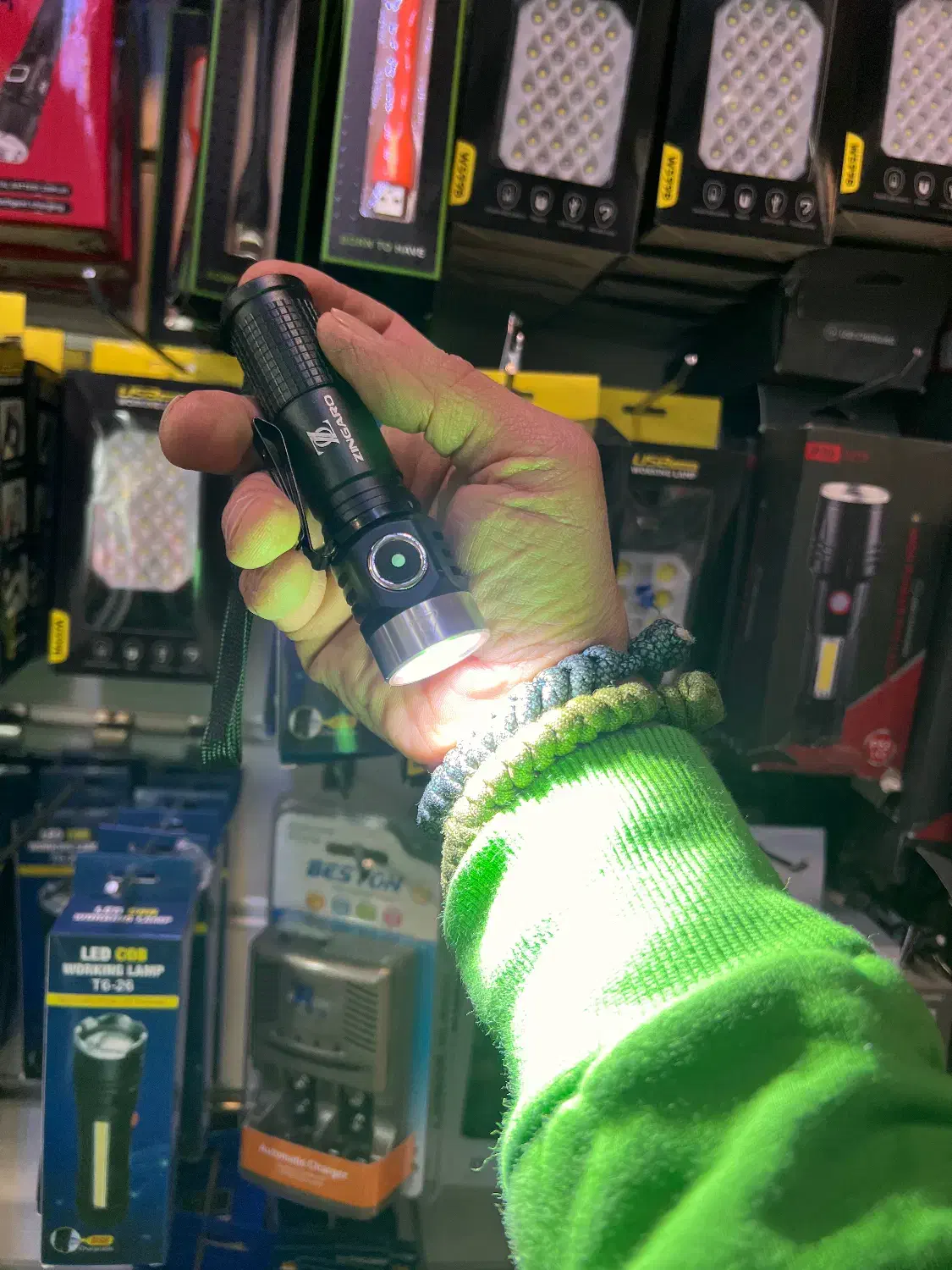 چراغ قوه شارژی سه لامپ قوی zingaro 712|کوهنوردی و کمپینگ|تهران, لاله زار|دیوار