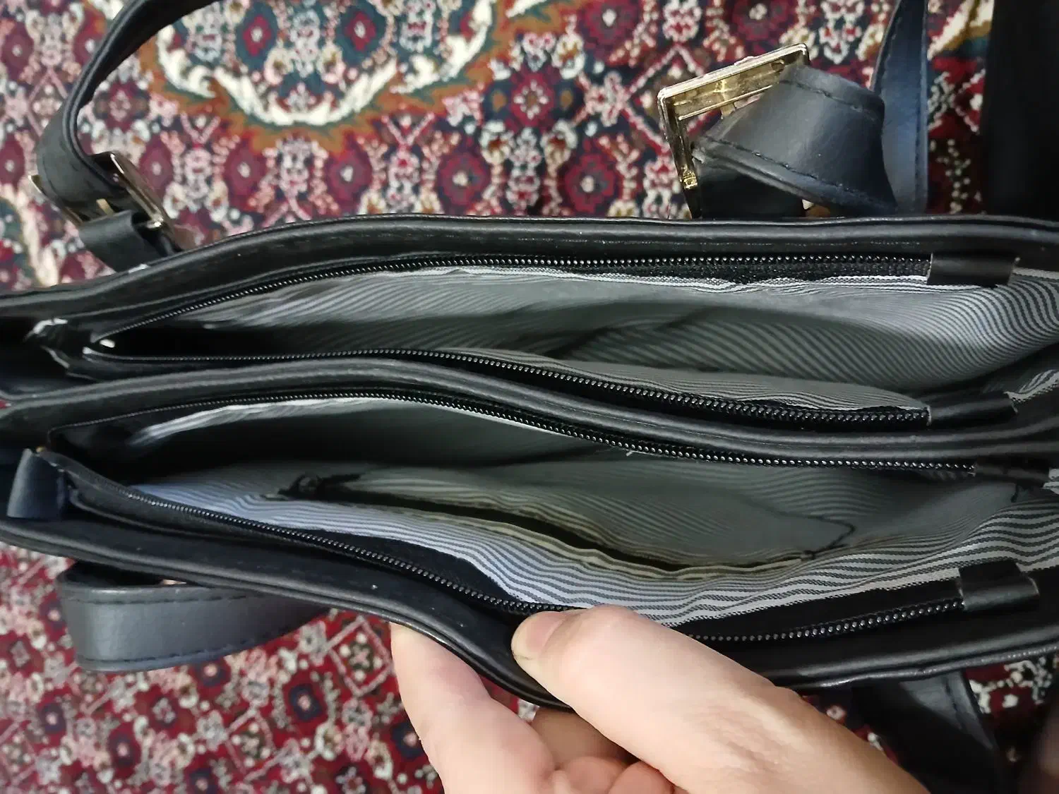 کیف دستی و جادار و کیف کوچک و مجلسی نو|کیف، کفش، کمربند|سنندج, |دیوار