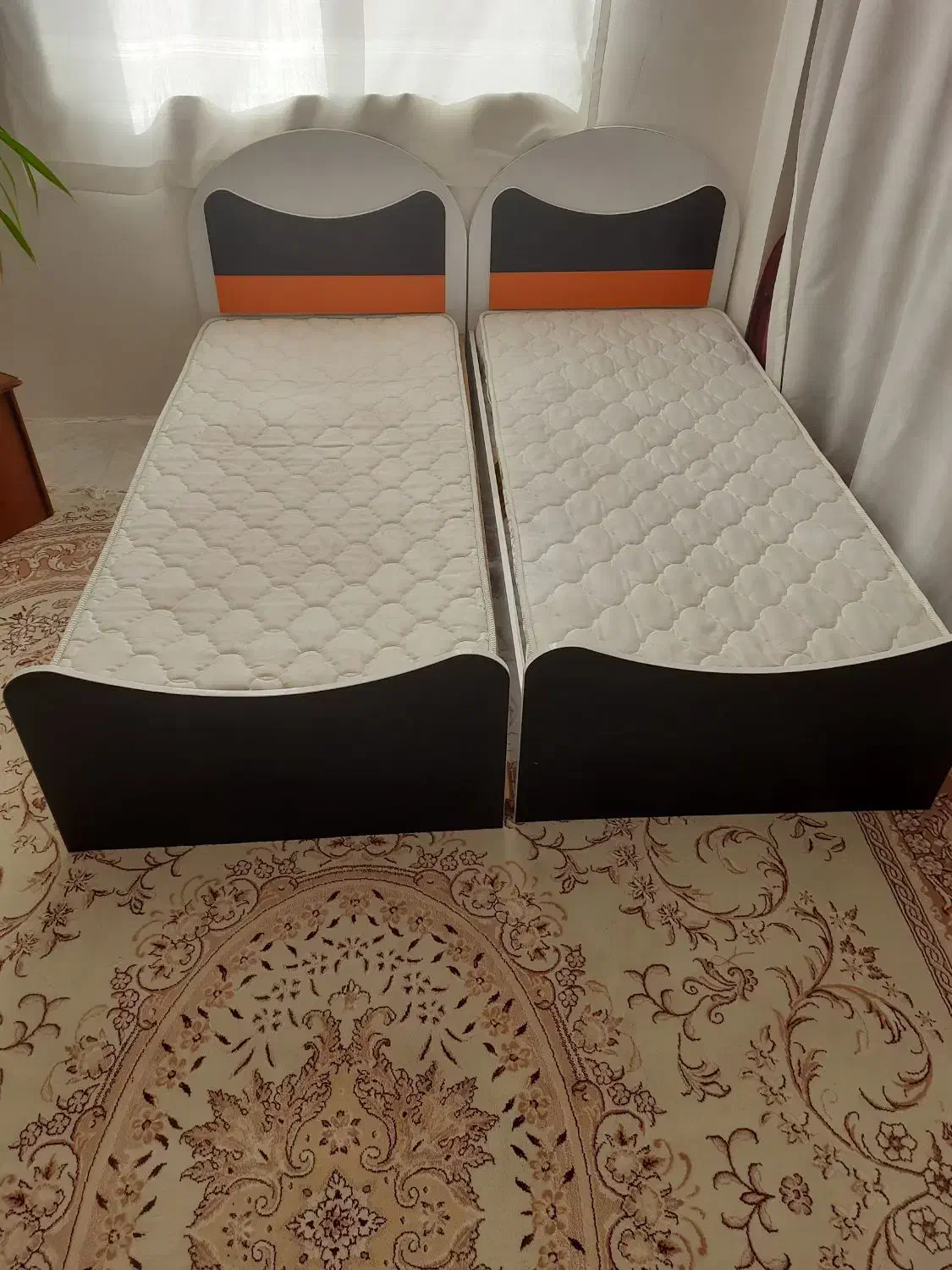 تخت نو جوان|تشک تختخواب|شاهرود, |دیوار