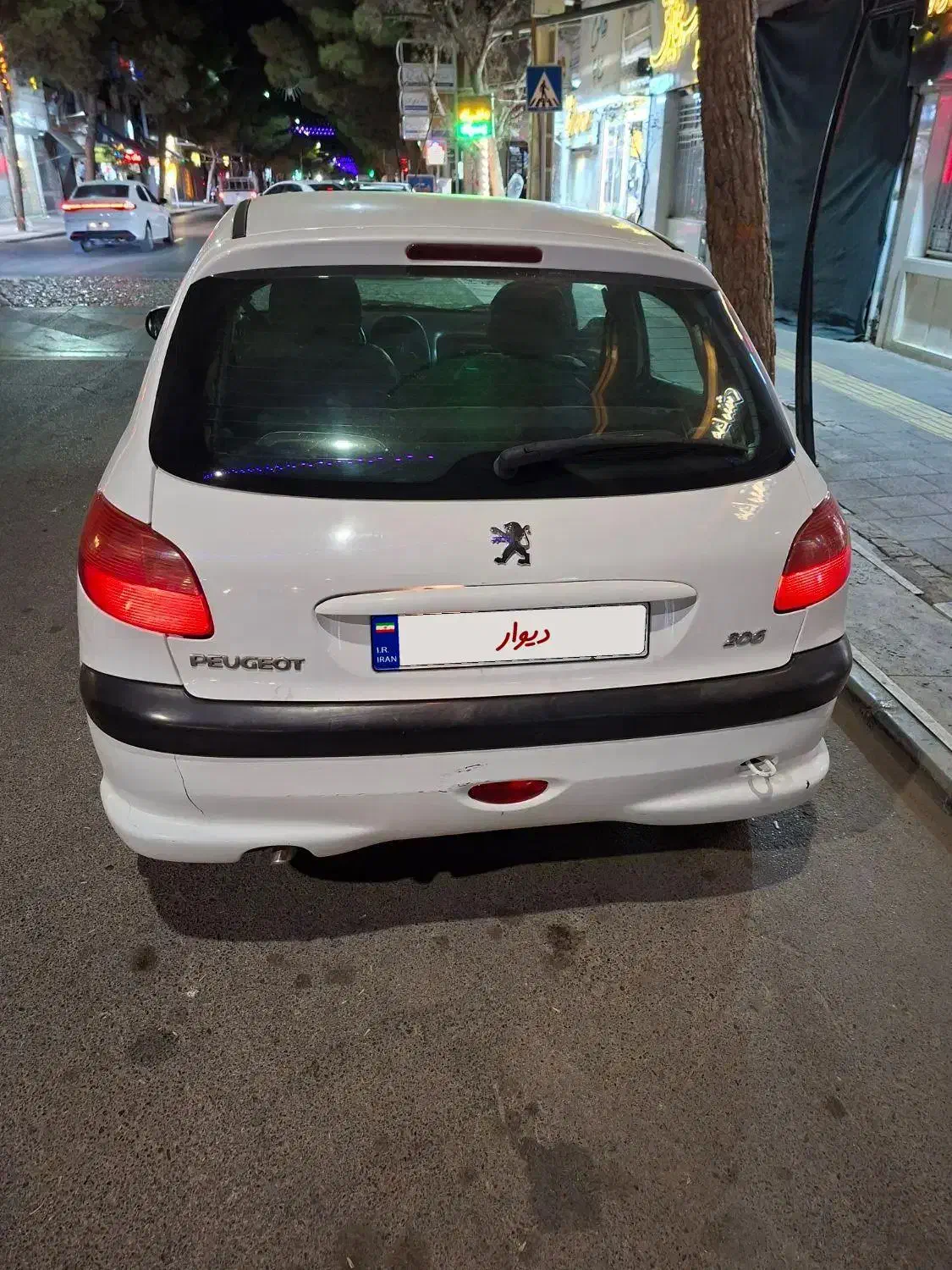 پژو ۲۰۶ تیپ۲ مدل ۹۰|خودرو سواری و وانت|قائن, |دیوار