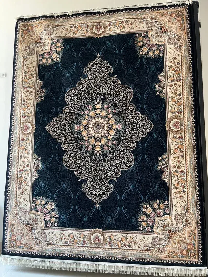 به علت جمع اوری شرکت حراج شده قیمت فقط ۳ملیون|فرش|خمینی‌شهر, |دیوار