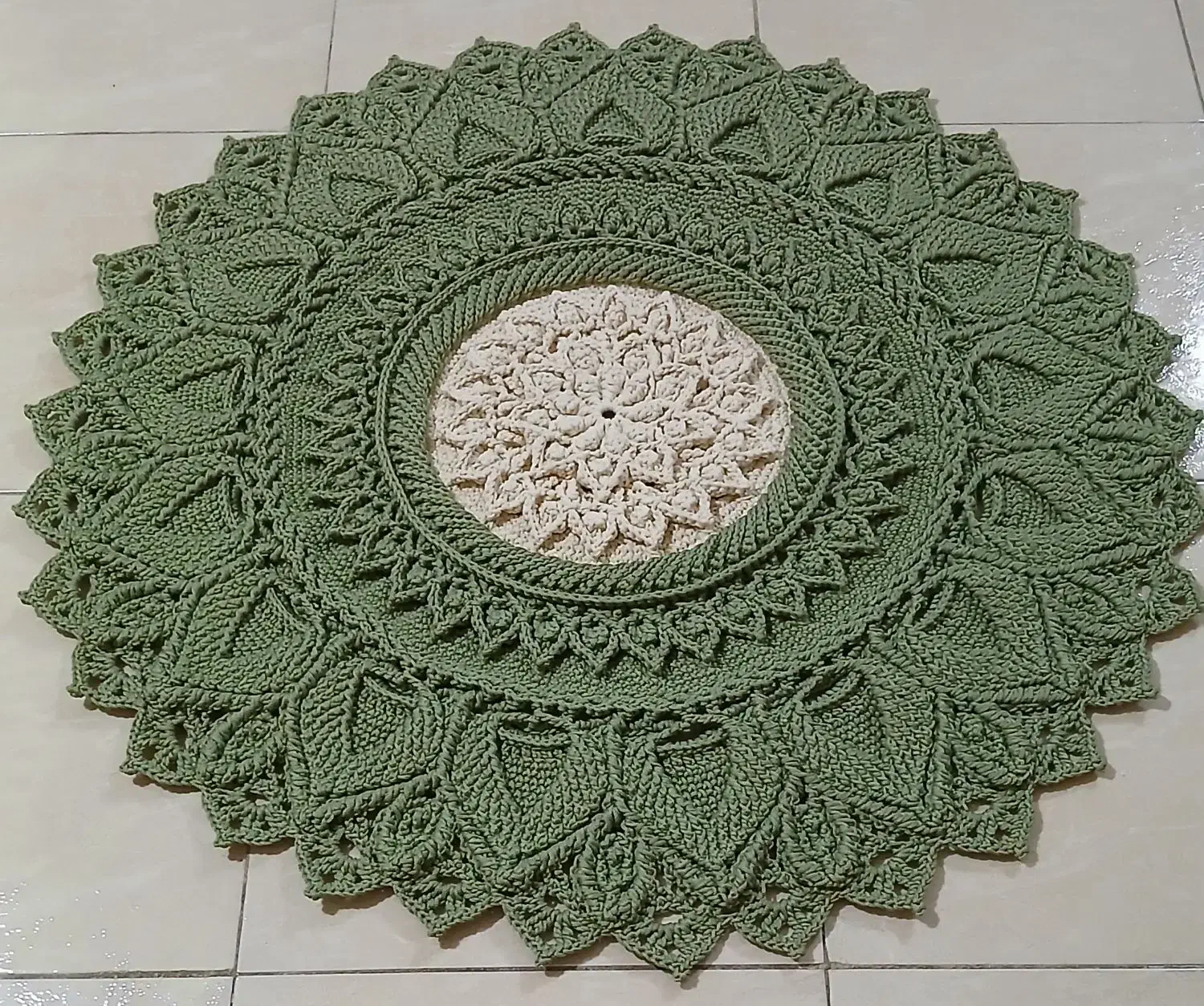 فرشینه دستبافت 1متری آماده تحویل سفارش می پذیرم|فرش|تهران, علیآباد|دیوار