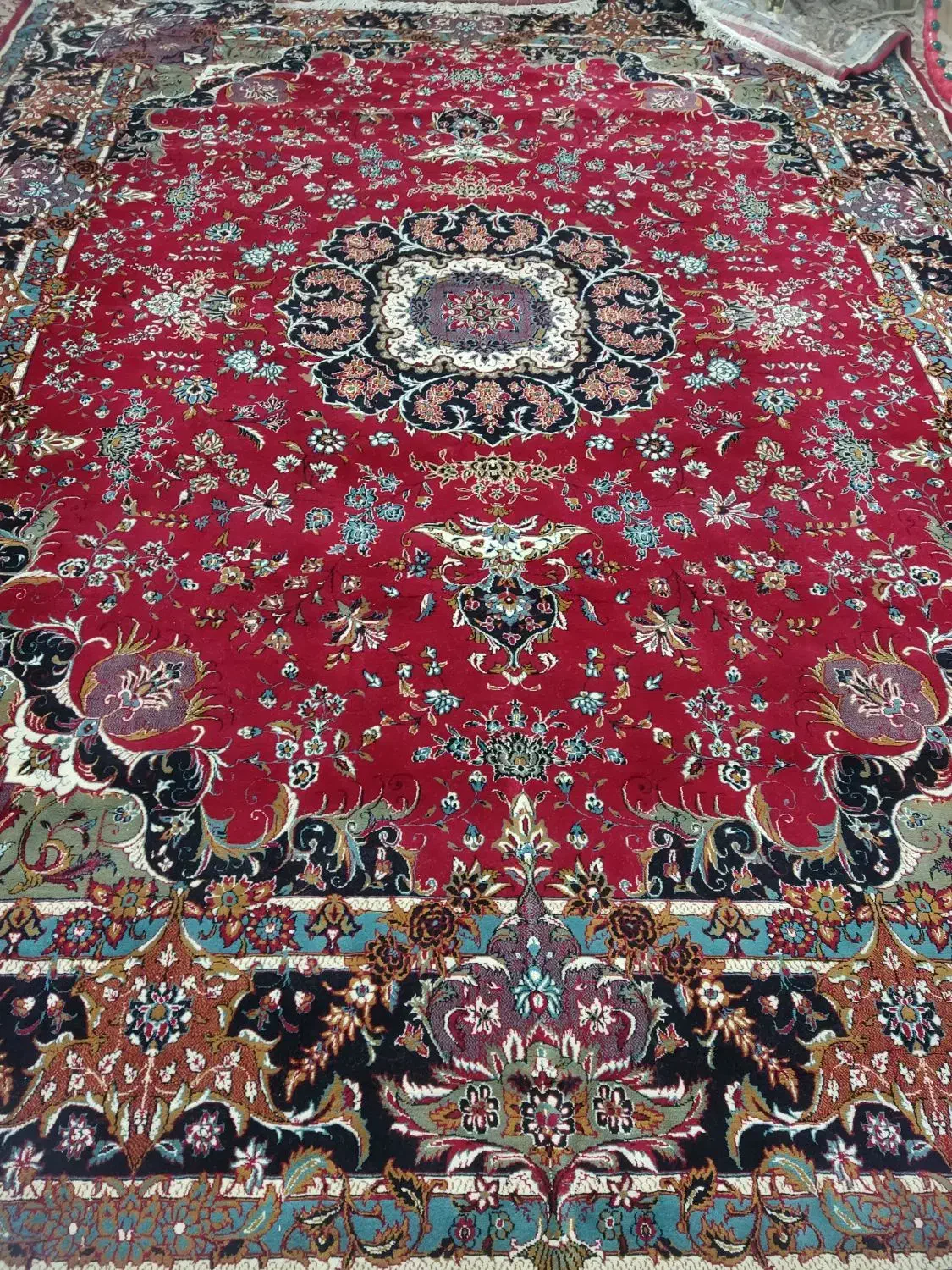 فرش لاکی رنگ ۱۲ متری|فرش|آبادان, |دیوار