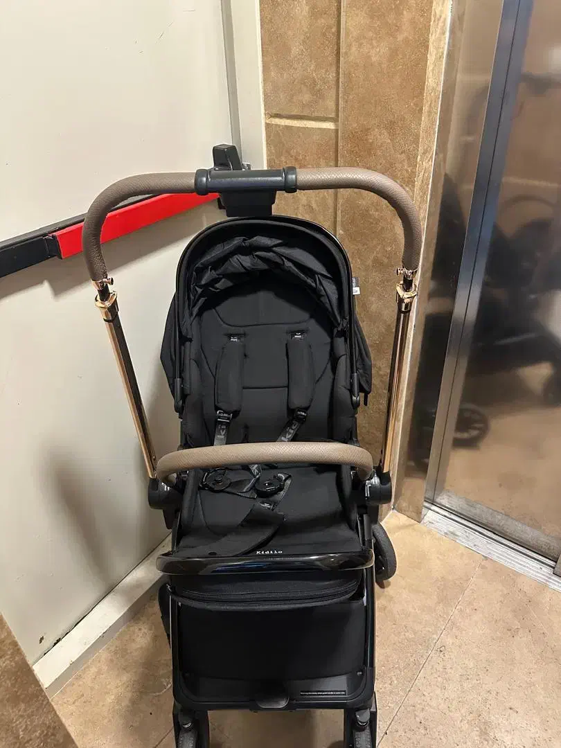 کالسکه کودک|کالسکه و لوازم جانبی|رشت, بلوار گیلان|دیوار