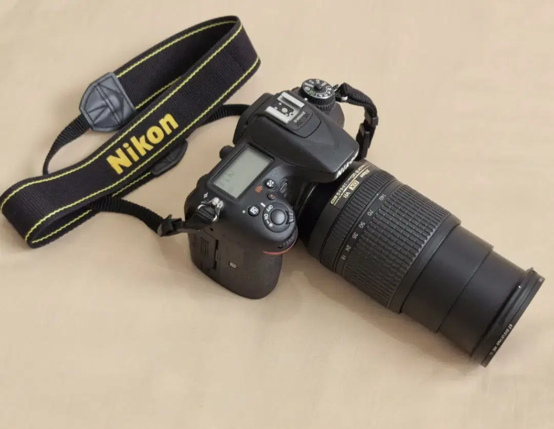 nikon 7200|دوربین عکاسی و فیلمبرداری|صحنه, |دیوار