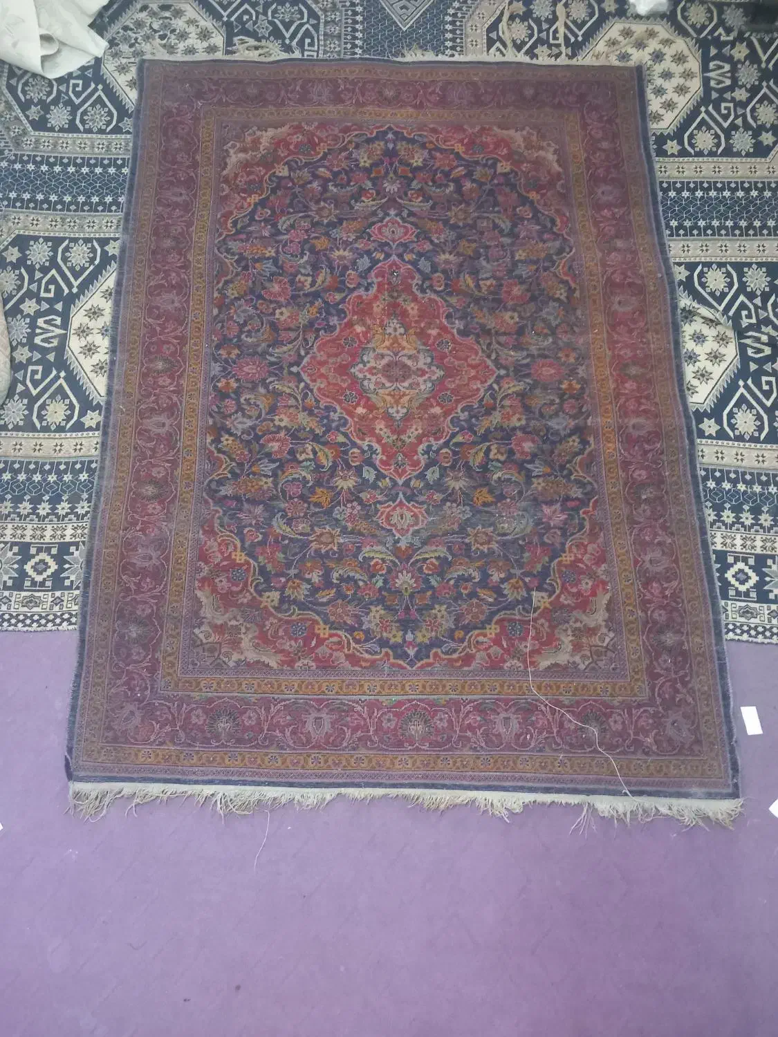 قالی قدیمی|فرش|خمام, |دیوار