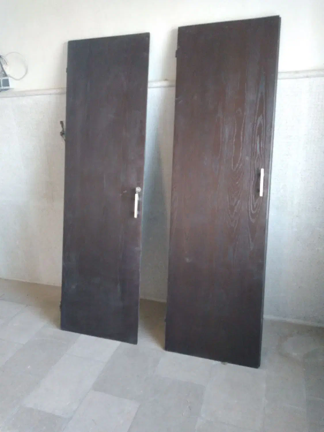 درب کمد دیواری و رگال(چوب لباسی|جاکفشی، کمد، دراور|شیراز, گل سرخ|دیوار