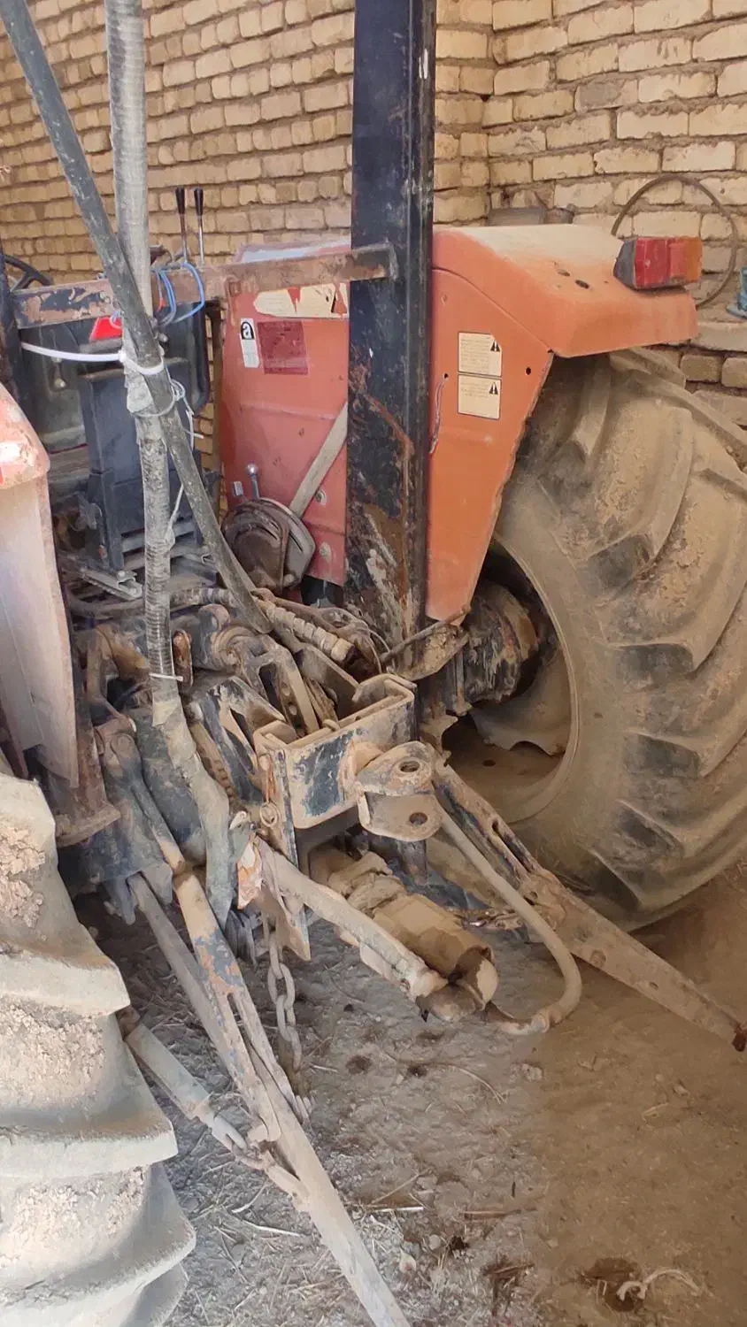 تراکتور 285 مدل 81|خودرو سنگین|اراک, |دیوار