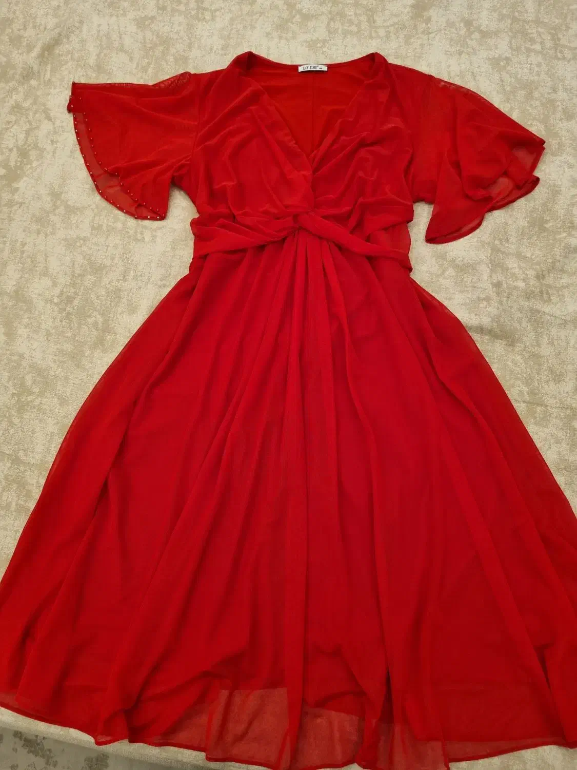 پیراهن|لباس|مشهد, سجاد شهر|دیوار