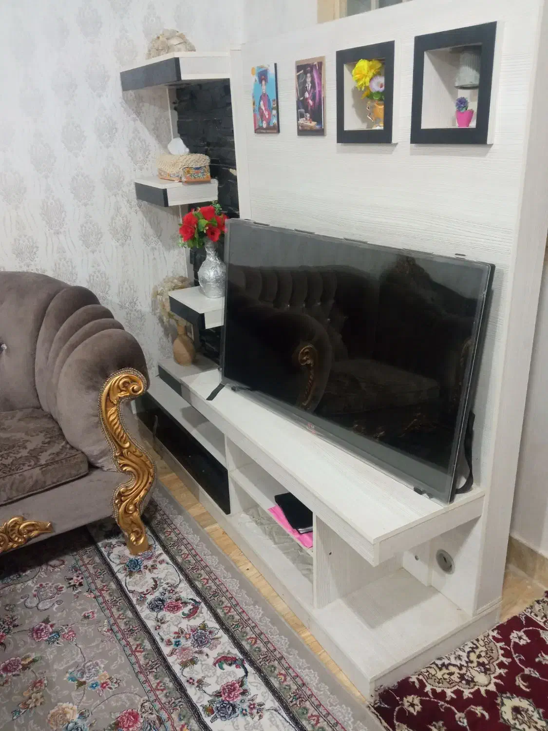 زیر تلویزیون|بوفه، ویترین، کنسول|خرمآباد, |دیوار