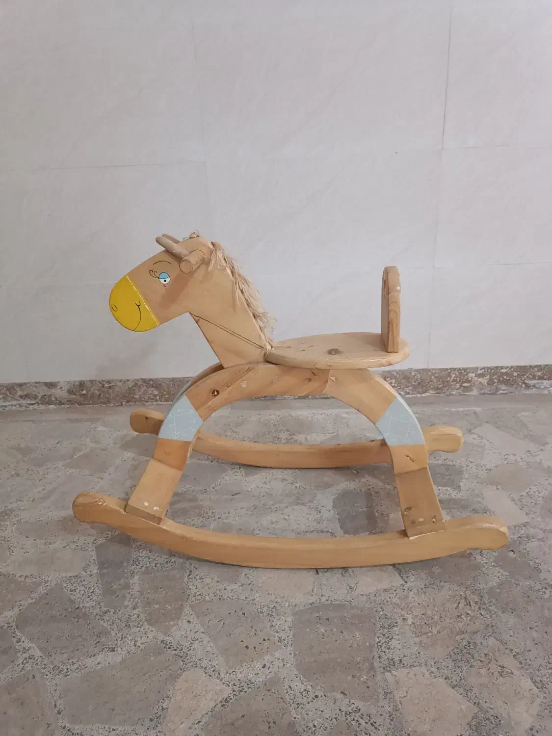 راکر چوبی|اسباب و اثاث بچه|رشت, پیرکلاچای|دیوار