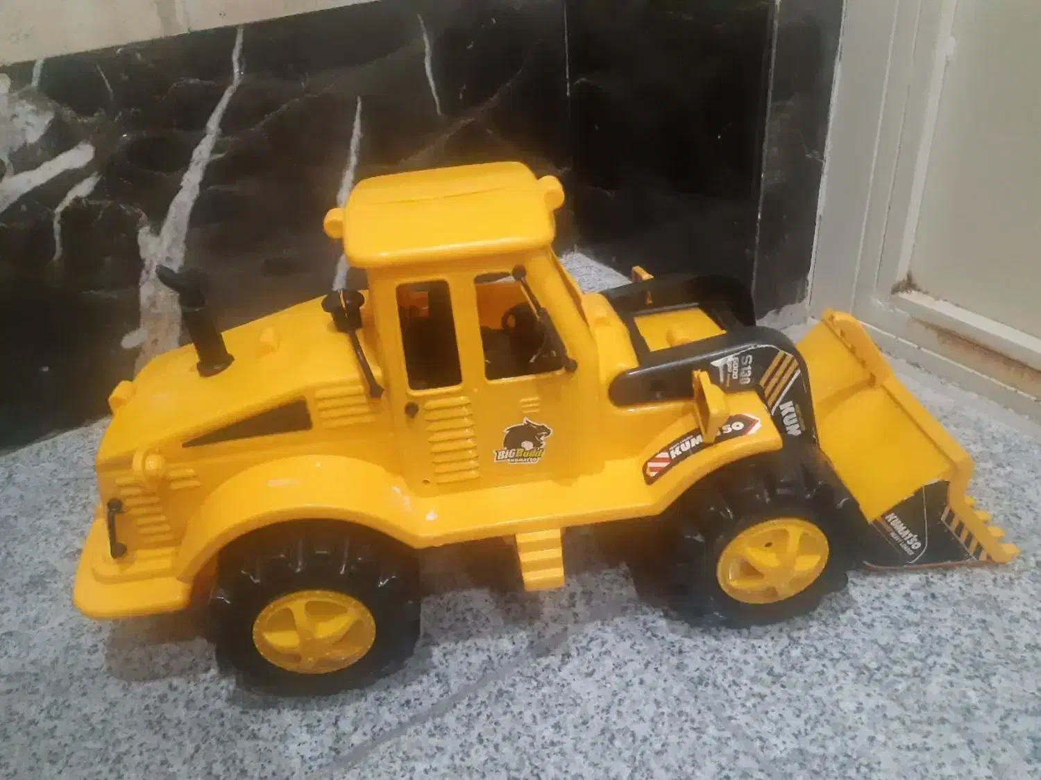 ماشین لودر|اسباب‌‌بازی|ری, دیلمان|دیوار