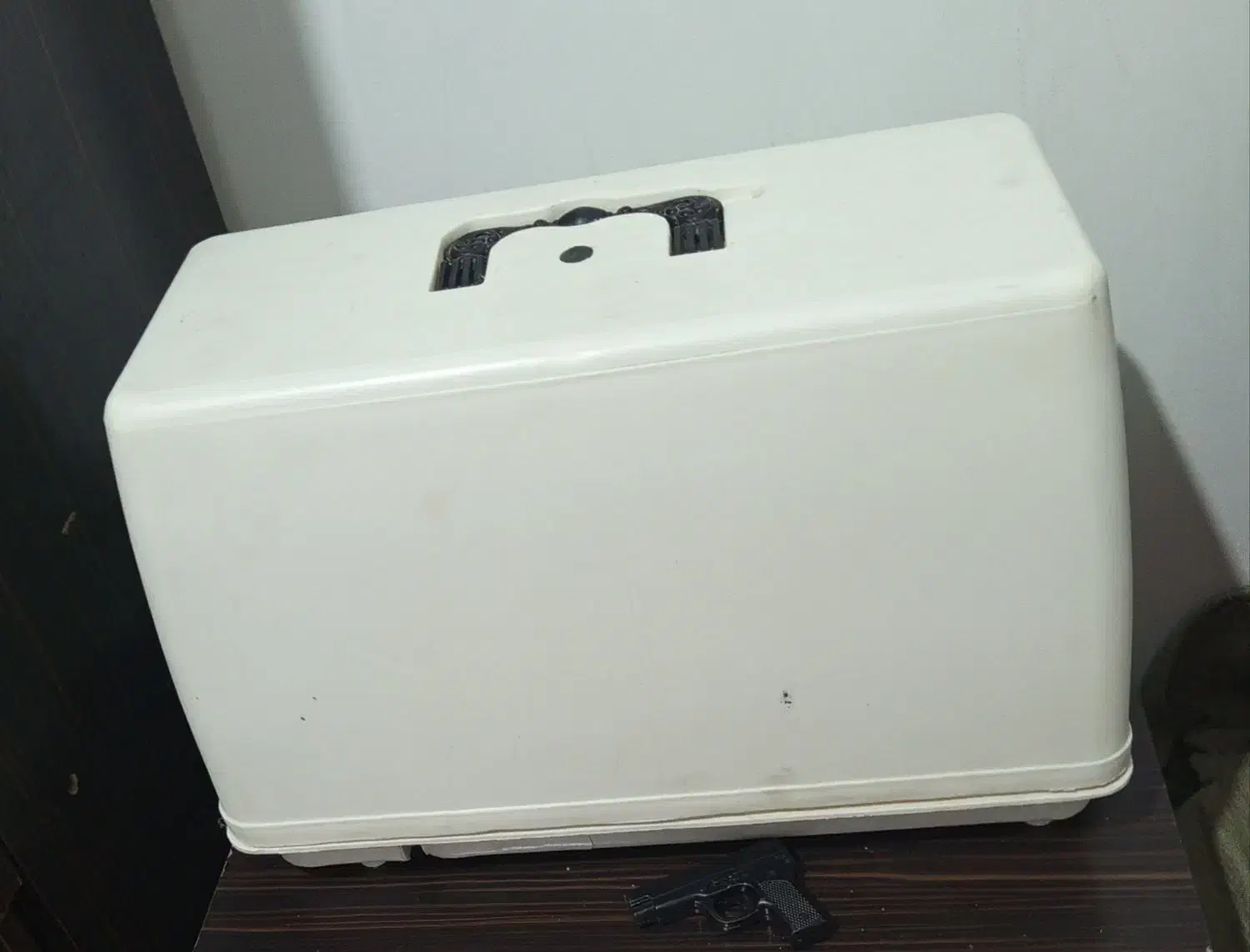 چرخ خیاطی دستی|چرخ خیاطی و ریسندگی|آبیک, |دیوار