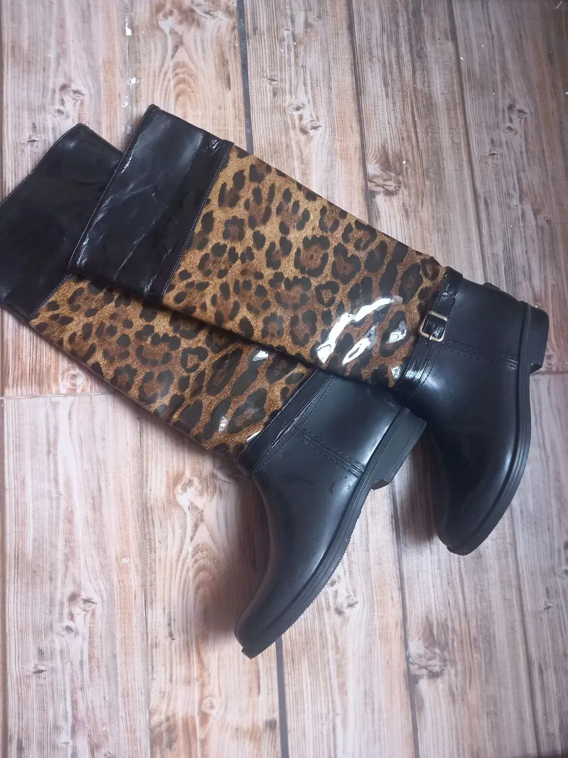 بوت بلند ورنی مشکی پلنگی قهوه ای براق درحد نو|کیف، کفش، کمربند|قرچک, مهدیه|دیوار