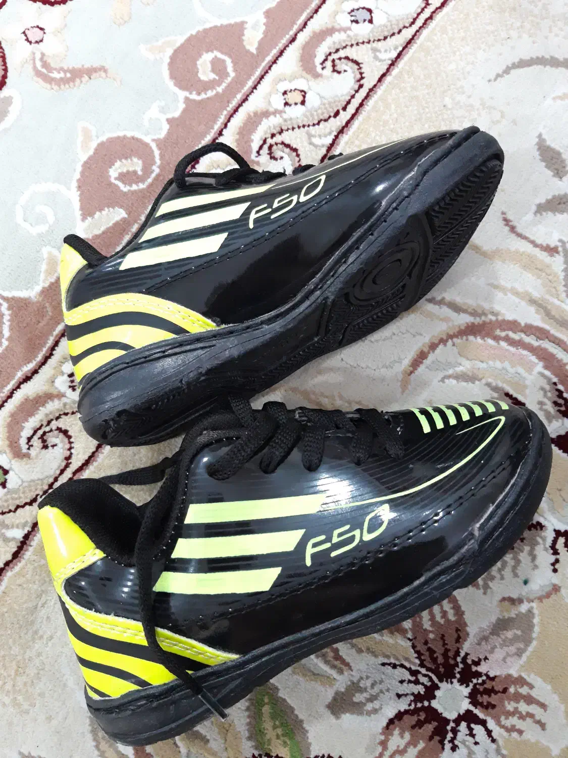 کفش بچگانه سایز۳۰|کفش و لباس بچه|اهواز, پادادشهر|دیوار