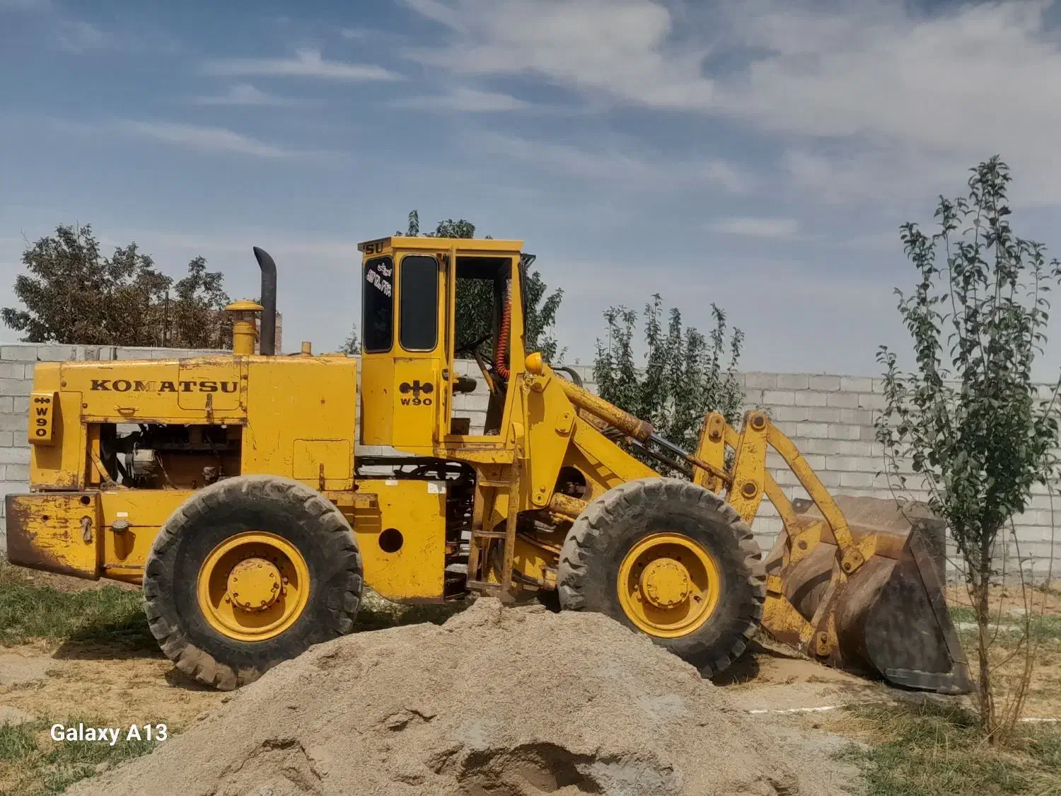 لودر کوماتسو ۹۰|خودرو سنگین|میاندوآب, |دیوار