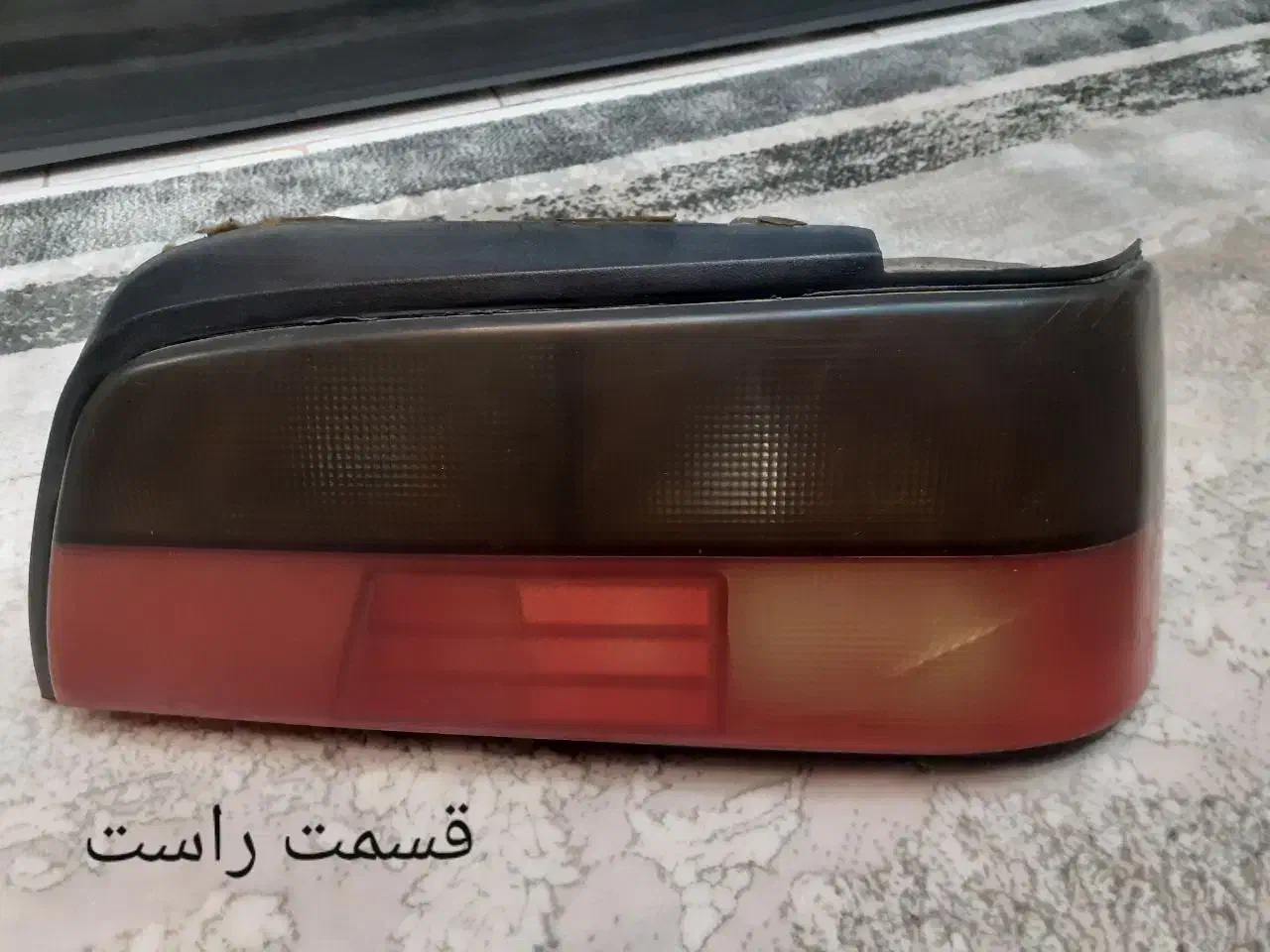چراغ عقب پژو پارس|قطعات یدکی و لوازم جانبی|کرج, کلاک نو|دیوار