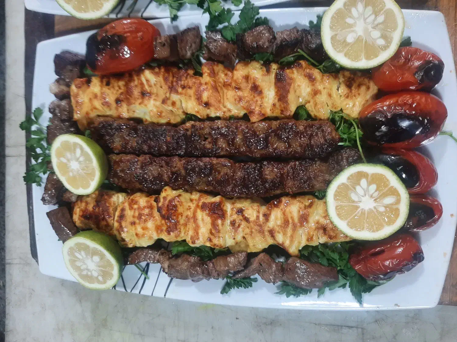 پیک موتوری|استخدام خدمات فروشگاه و رستوران|محمدشهر, سیدآباد|دیوار