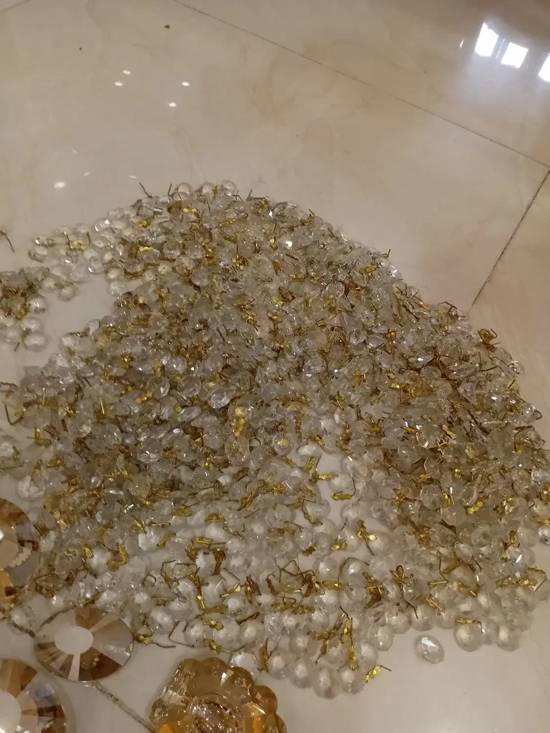 سنگ کریستال آویز لوستر|صنایع دستی و سایر لوازم تزئینی|تهران, سازمان آب|دیوار