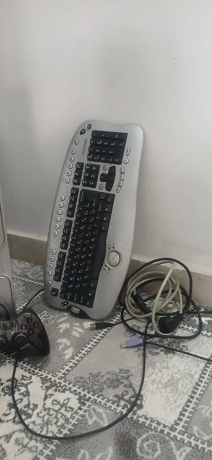 کیس وهمه وسایلاش بجز مانیتور|رایانه رومیزی|همدان, |دیوار